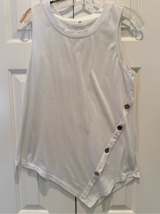 Tops - White Sleeveless Tank with Button Accent